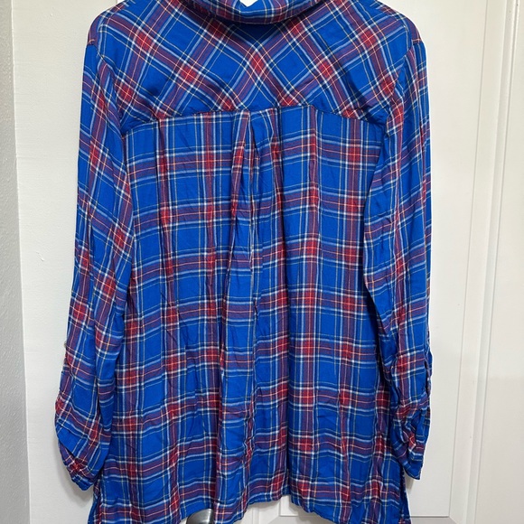 Worn one time only soft tunic fit women’s flannel - Picture 7 of 9